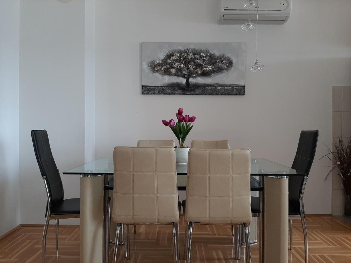 Apartment Jelena Trogir Eksteriør billede